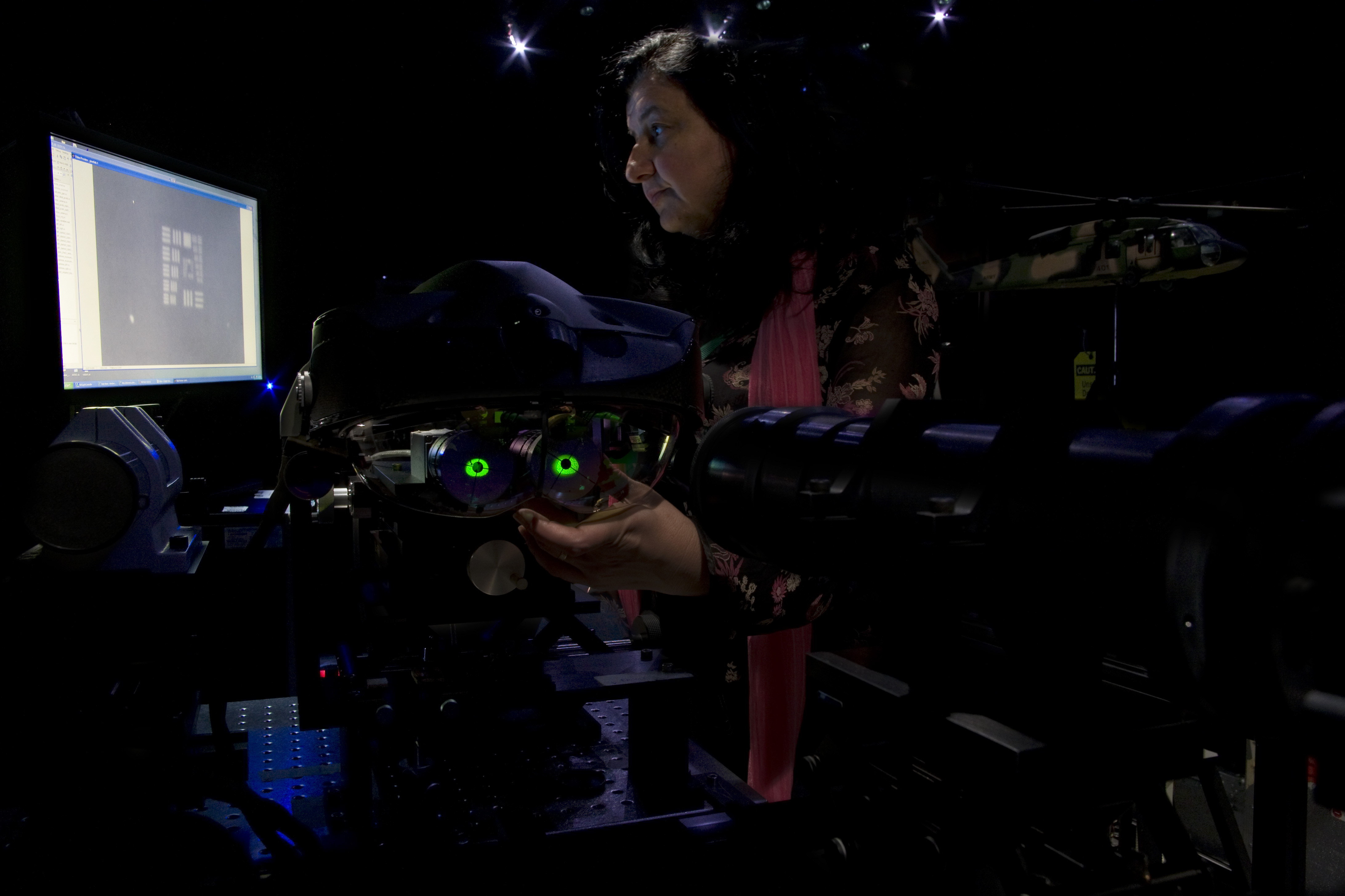 Undertaking research into helmet mounted night vision for ADF helicopter pilots.