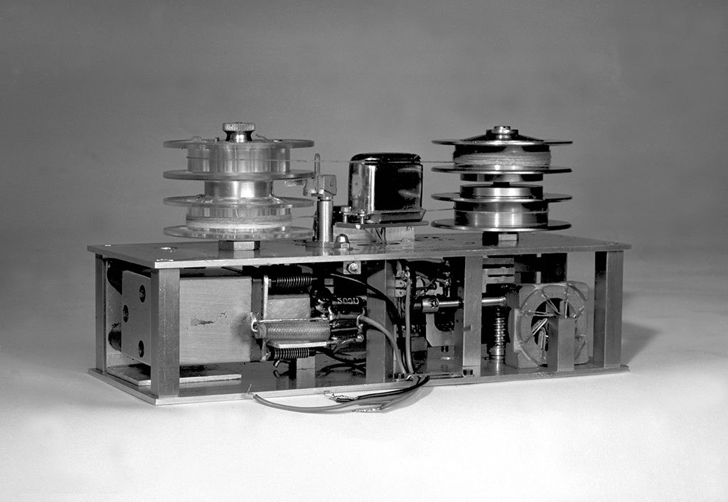 The internals of the Black Box Flight Recorder